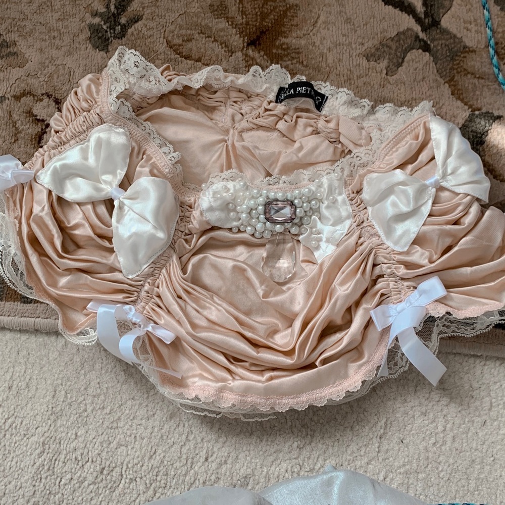 izzy’s world skirt